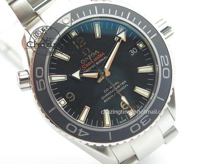 0518 Planet Ocean SS Bp Maker 45mm Black Bezel On SS Bracelet A OnTrend 8218